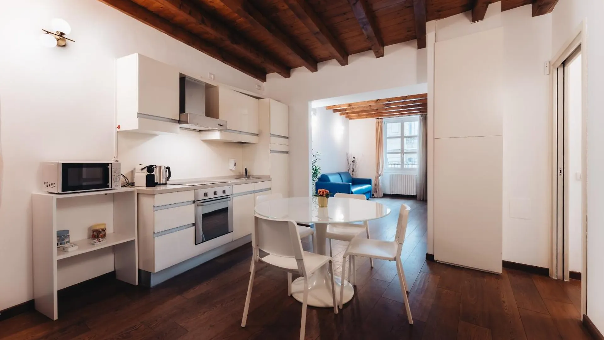 Charming Milan Apartments Brera - Madonnina