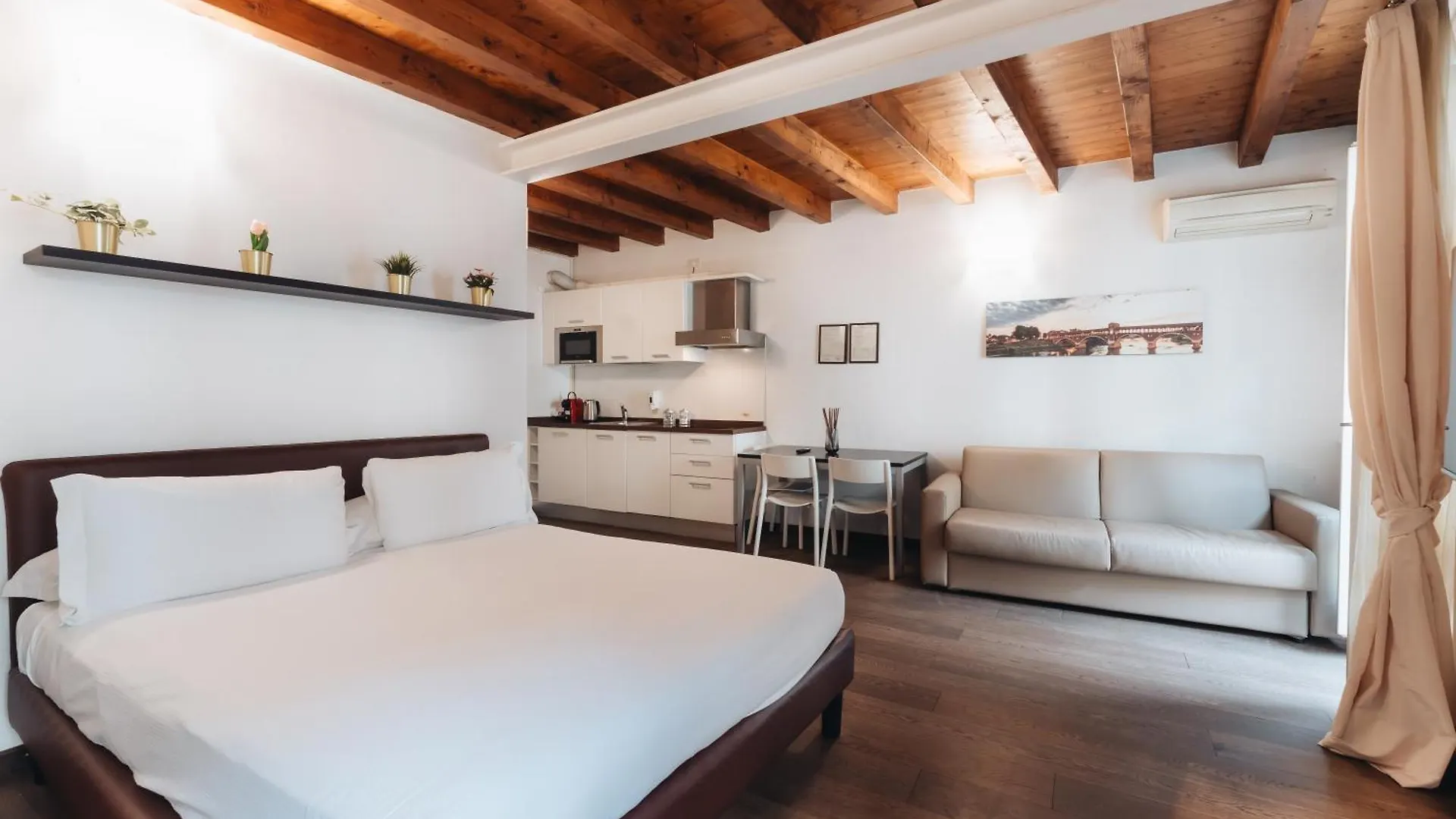 Charming Milan Apartments Brera - Madonnina