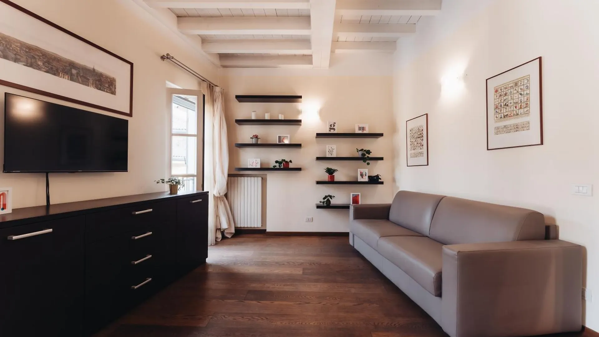 Charming Milan Apartments Brera - Madonnina