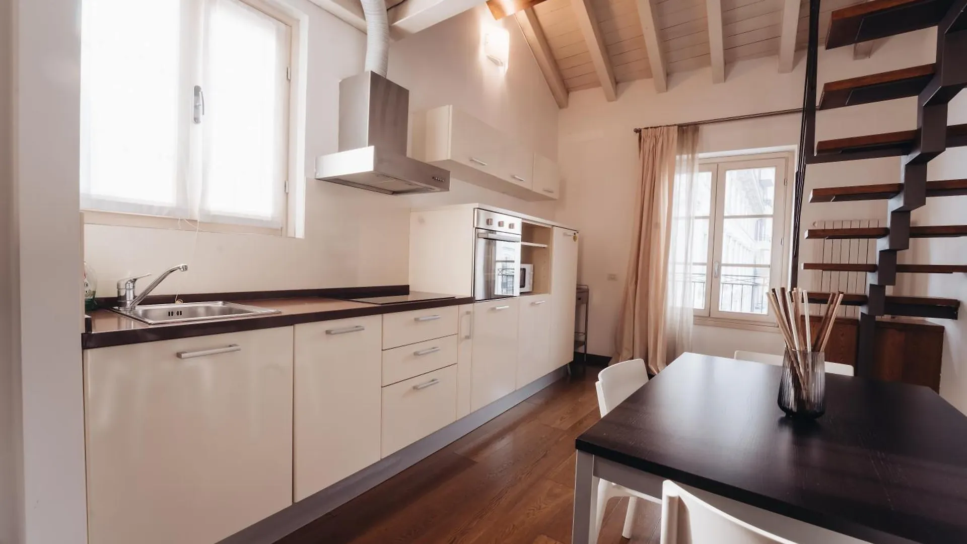 Charming Milan Apartments Brera - Madonnina Italy
