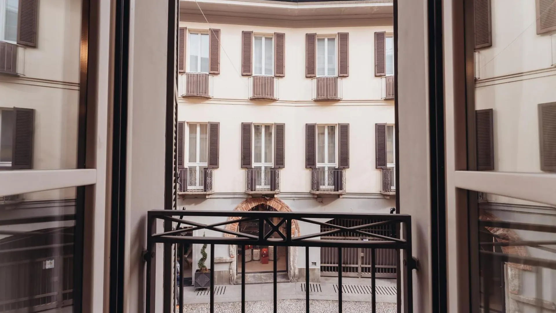 Charming Milan Apartments Brera - Madonnina